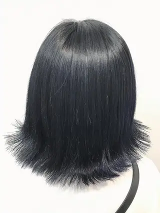 ミディアム カラー tomo MiND HAiRのヘアスタイル