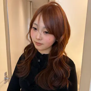 ロング カラー 暗髪／艶髪／渋谷/ モモカ🎀のヘアスタイル