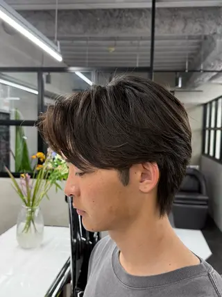ショート パーマ メンズ 豊崎 佑輔のヘアスタイル