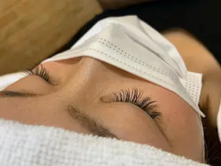 マツエク・マツパ 南 真理奈の眉毛・アイブロウイメージ