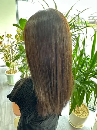 ロング カラー arika オケシ　リョウダイのヘアスタイル