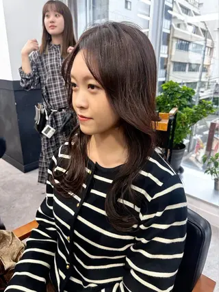 ミディアム カラー パーマ ヘアアレンジ メンズ キッズ レイヤーカット／顔周 りカット/縮毛矯正のヘアスタイル