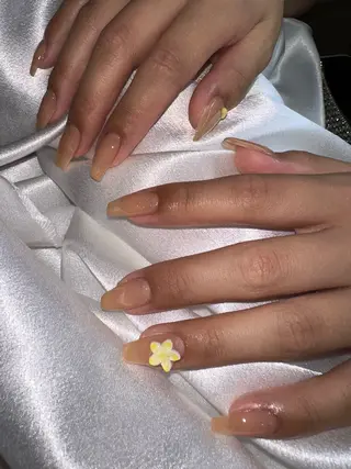 ミディアム YOKOSUKA NAILS💅✨のネイルデザイン