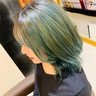ミディアム カラー EARTH kazu🐰のヘアスタイル