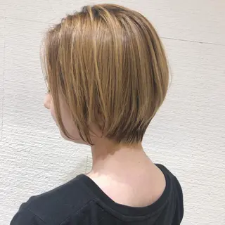 ショート カラー 三鷹で1番ショート ボブをカットする新谷のヘアスタイル