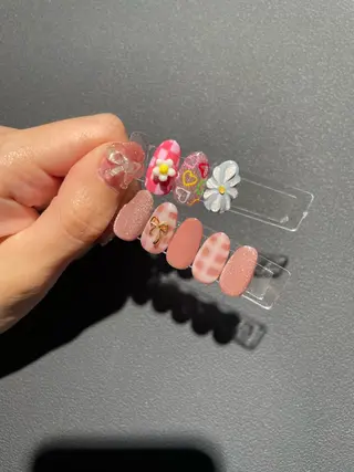 ネイル 本間 絢詩のネイルデザイン