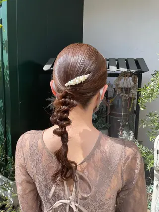 セミロング 山下 襟華のヘアスタイル