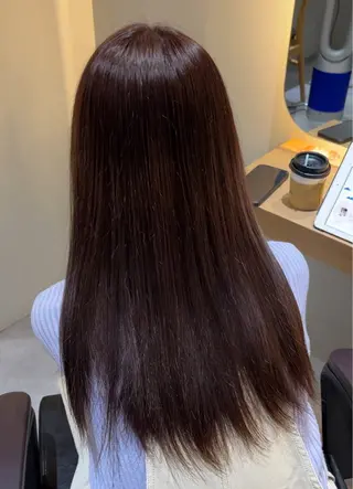 カラー ロングカット/ うる艶カラー/ユイのヘアスタイル