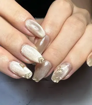 ネイル 新山 聖のネイルデザイン