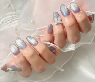 ネイル bijou nails　蓮のネイルデザイン