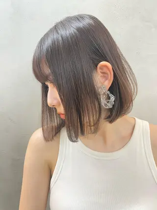 ショート ハイトーン/レイヤ ーTENSHOのヘアスタイル