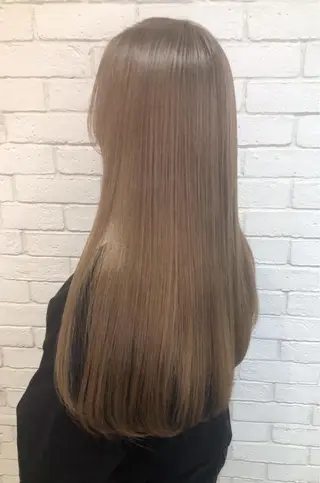 ロング カラーアンドケアリタ kitamuuuのヘアスタイル