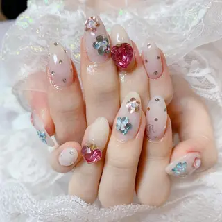 ネイル La neige* yuki 🐩🌙のネイルデザイン