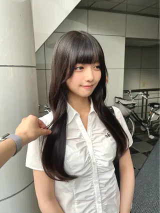 ロング 韓国レイヤー ☁️🫧森ハリス誠一のヘアスタイル