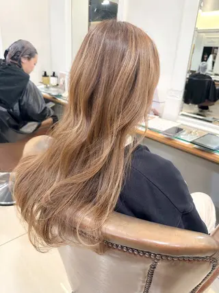ロング カラー ✨カラー支持No.1 🧸ワキ カナコ🧸のヘアスタイル