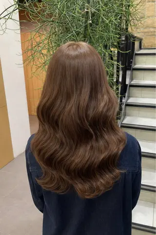 ロング カラー rino️🩵 透明感カラーのヘアスタイル