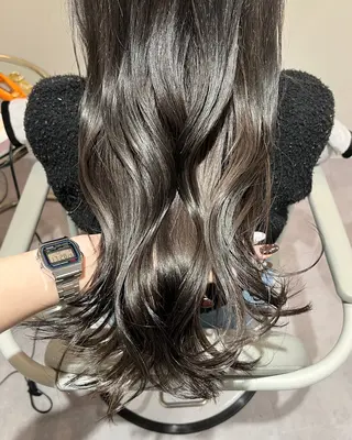 ロング 美髪✨艶髪✨髪質改善 カラー特化🌙鈴屋和のヘアスタイル