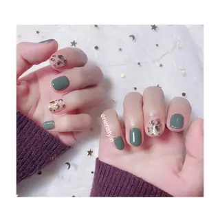 ショート ネイル 👑enen style👑のネイルデザイン