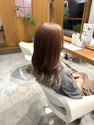 ロング カラー WATANABE MISAKIのヘアスタイル