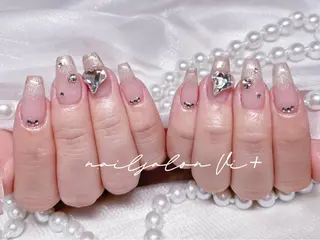 ネイル ✨Nailsalon Vi+✨のネイルデザイン