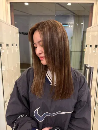 ミディアム カラー IO/ブリーチカラー 特化美容師✨のヘアスタイル