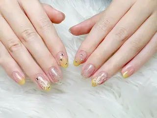 ネイル c Momoka.のネイルデザイン