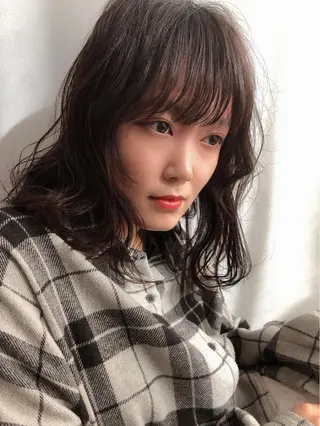 セミロング カラー パーマ 過去一の柔髪ヘア 🌿einshairのヘアスタイル