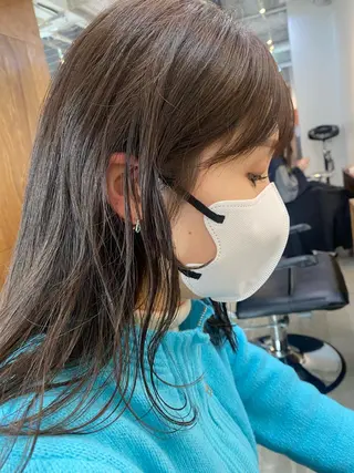 ミディアム カラー 砂原 ひよりのヘアスタイル