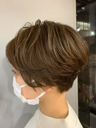 ショート カラー 心斎橋韓国ボブ 好原良真のヘアスタイル