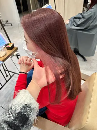 ロング カラー MAKO/モテ髪/ ハイトーン/赤みなしのヘアスタイル