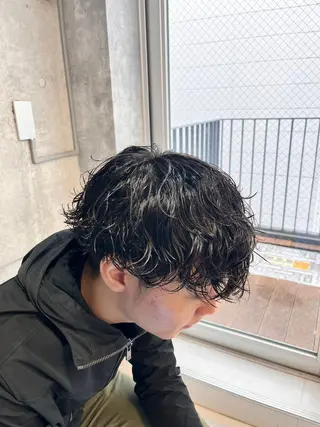 パーマ メンズ 【毎朝セット3分】 メンズパーマ　真人のヘアスタイル