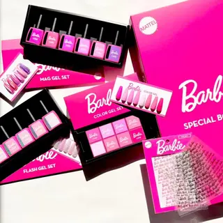 ネイル Bavardage Nailのネイルデザイン