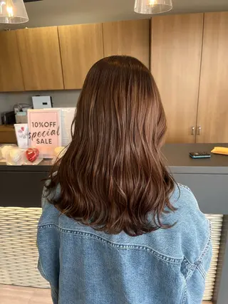 セミロング alu yuinaのヘアスタイル
