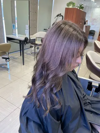 ロング カラー 色川 優斗《髪質改善》のヘアスタイル