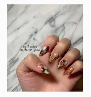 ネイル ﾈｲﾙﾙｰﾑﾘｯｶ 𝐦𝐚𝐲𝐮のネイルデザイン