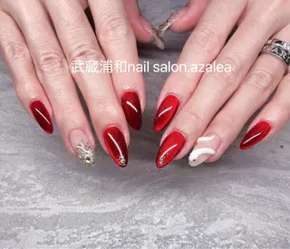 ネイル R inのネイルデザイン