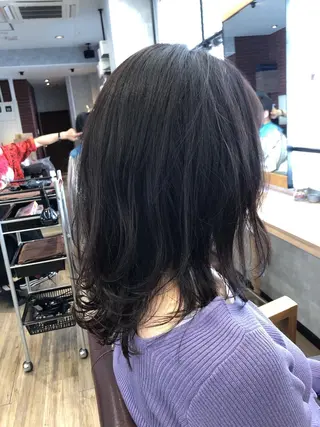 ミディアム いとう ひろたかのヘアスタイル