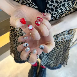 ネイル 井上 杏奈のネイルデザイン