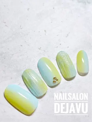 ネイル Nail salon Dejavu 🌿のネイルデザイン