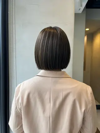 ショート カラー なな/ICI/レイヤ ーパーマ/ボブのヘアスタイル