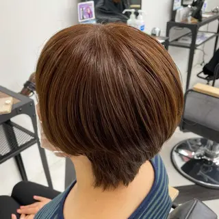 ショート カラー mona/ ストレートスタイル✨のヘアスタイル
