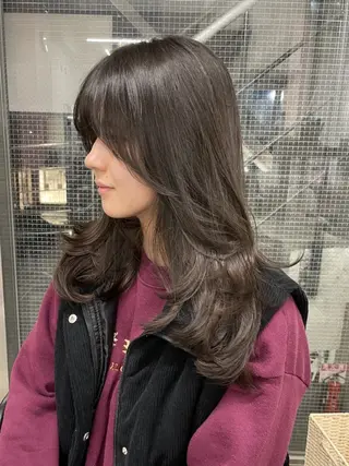 カラー コト ネのヘアスタイル
