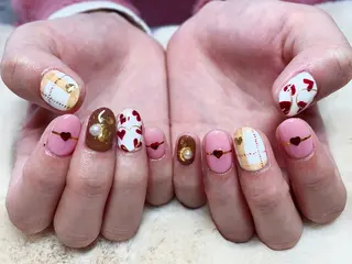 ショート カラー ネイル Le’a NailSalonのネイルデザイン