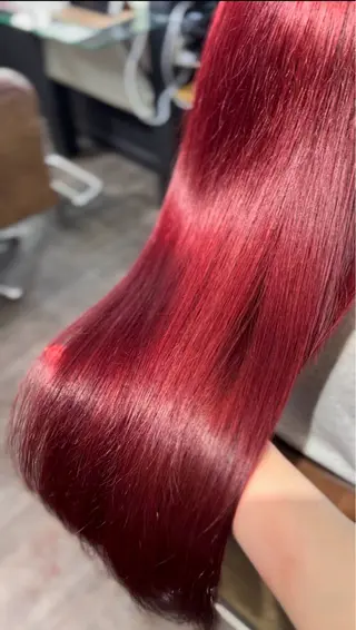 カラー 奥田 星来のヘアスタイル