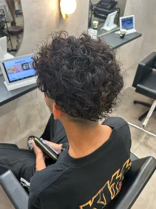 パーマ 上島 愛永のヘアスタイル