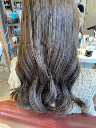 ロング カラー なりたいを叶えます! 出口 紗依のヘアスタイル