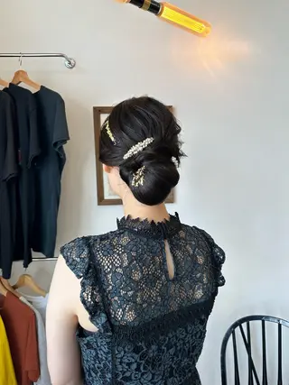 ロング ヘアアレンジ 岩村 夏姫のヘアスタイル