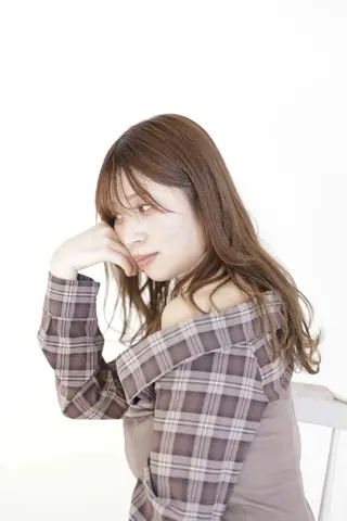 カラー 束感まつぱ🥑🤍 NATUKI🤍のヘアスタイル