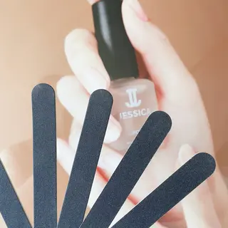 ネイル 藤木 裕未のネイルデザイン