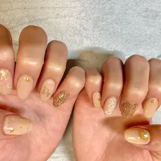 ショート カラー パーマ ヘアアレンジ メンズ キッズ ネイル マツエク・マツパ アイブロウ 今福鶴見ネイル 8(エイト)のネイルデザイン